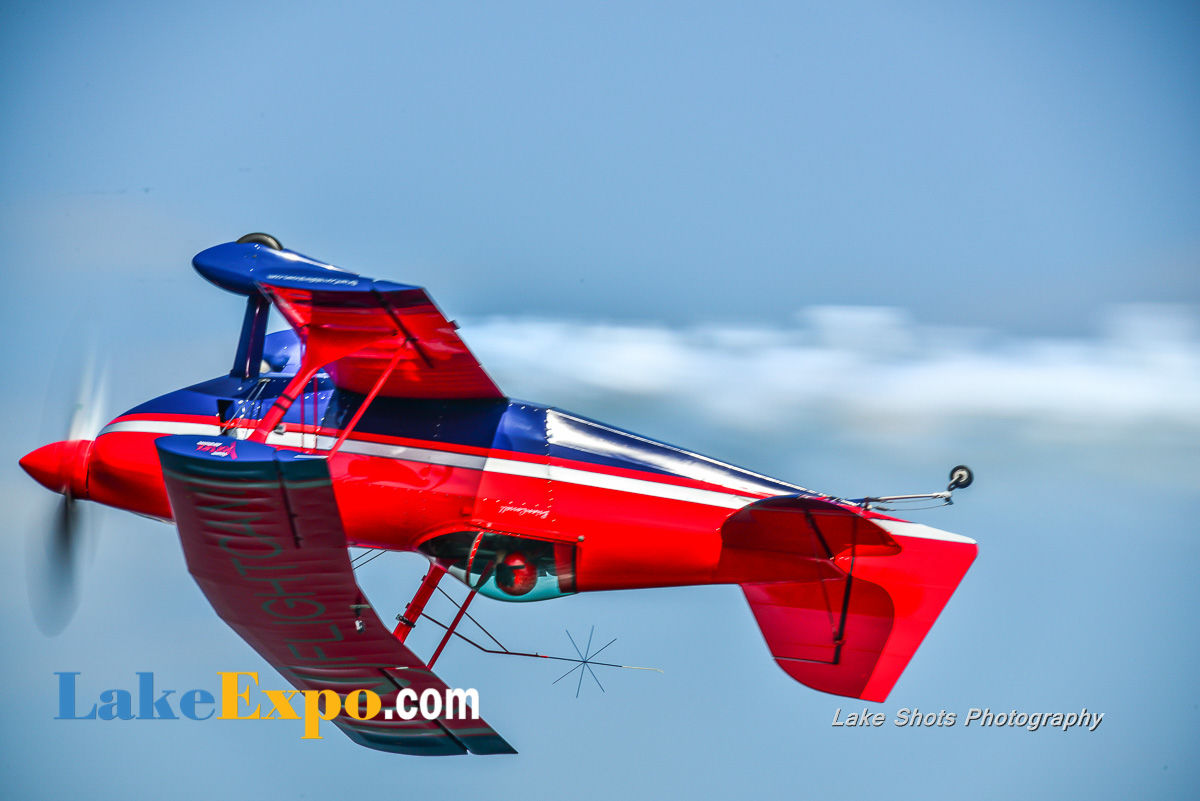 Shootout Air Show Acrobatics